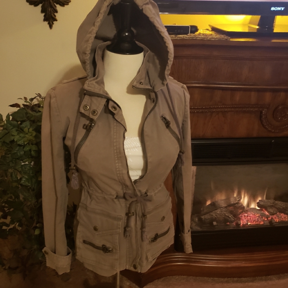 KENNA-T JACKET